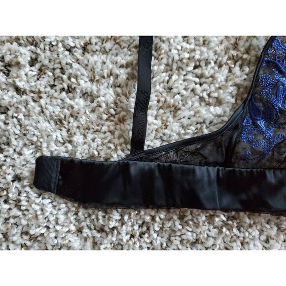 Cotton Club Black & Blue Lace Bralette – 34B – Unpadded Wireless – NWT - Picture 4 of 9